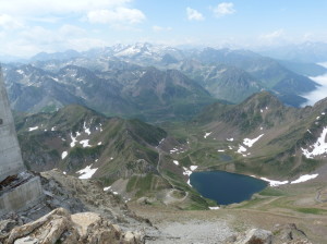 Jazero Lac d´Oncet, v pozadí Massif de Néouvielle, 24.06.2017, 11:32 hod.