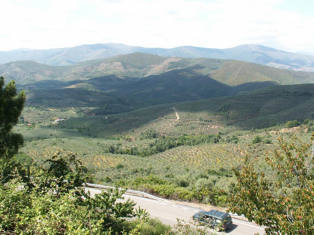 Sierra de la Peňa de Francia, pohľad na juh z vrcholu Buenabarba 1728 m.n.m.